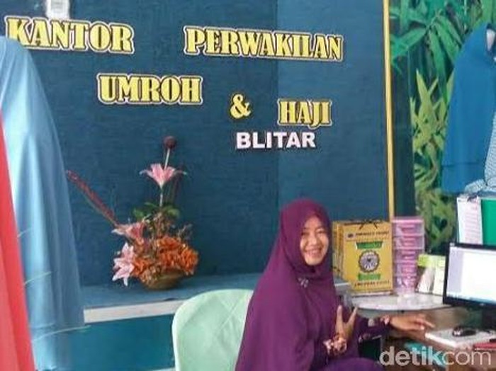 Ratusan calon jemaah umroh asal Blitar mengalami penundaan keberangkatan karena Arab Saudi melakukan penyetopan. Lalu ada biro jasa yang menjamin uang jemaah aman dan bisa di-refund.