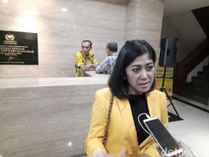 Prabowo Mau Beli Jet Tempur Bekas Austria, Komisi I Minta Kaji Lebih Lanjut