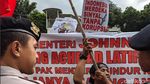 Terobos Gerbang KPK, Pendemo Dipukul Mundur Polisi