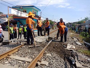 Kakak-Adik di Malang Tewas Tertabrak Kereta, Perlintasan Ini Ditutup