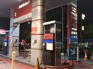 Pihak SPBU Jl Pramuka Ganti Rugi Kendaraan yang Rusak Akibat Bensin Isi Air
