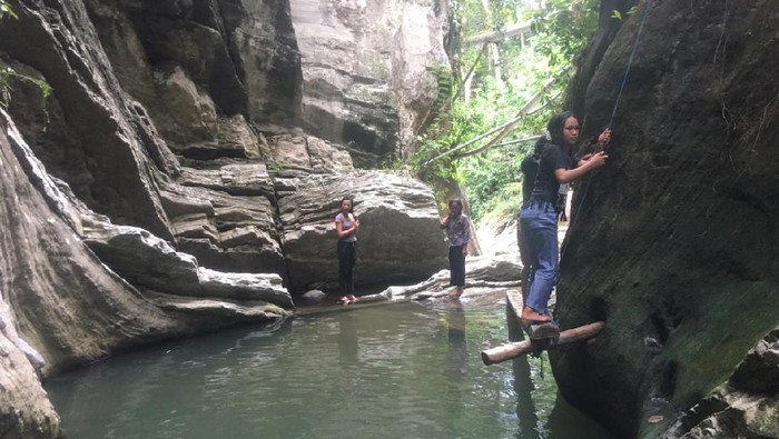 Air terjun Ulu Ledeng
