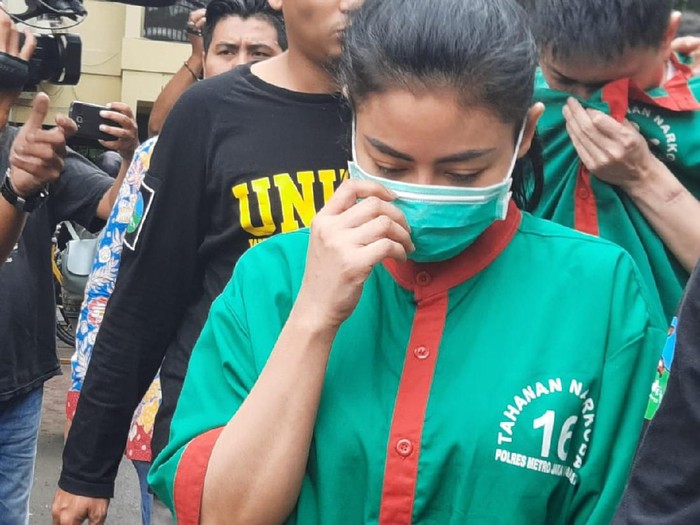 Vitalia Sesha ditangkap karena narkoba