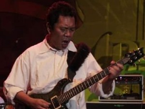 Gitaris Oding Nasution Meninggal Dunia