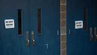 Guna mencegah kemungkinan penyebaran virus corona semakin luas, aktivitas di sekolah itu dihentikan untuk sementara waktu. Getty Images/David Ryder.