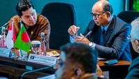 Menteri BUMN Erick Thohir menerima  Menteri Perkeretaapian Bangladesh Nurul Islam Sujan bersama beberapa pejabat Kementerian Perkeretaapian Bangladesh serta Duta Besar Bangladesh untuk Indonesia Azmar Kabir.
