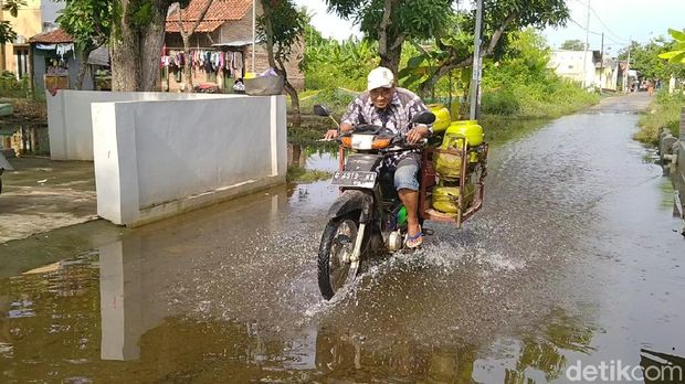 Banjir Kota Pekalongan Mulai Surut, 552 Jiwa Masih Mengungsi
