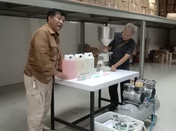 BPOM Gerebek Gudang Kosmetik Ilegal di Cirebon