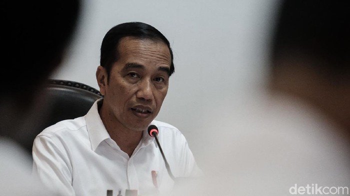 Presiden Joko Widodo (Jokowi) saat memimpin rapat soal pusat data nasional