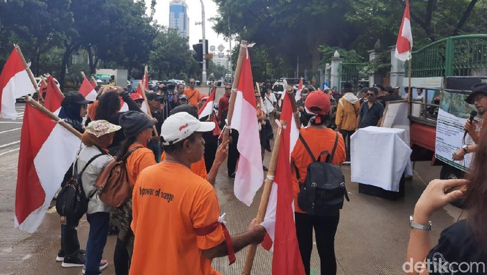 Demo orange movement di IRTI Monas ((Yogi Ernes - detikcom)