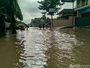 Warga Dua Kelurahan di Ponorogo Dilanda Banjir