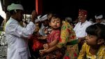 Perayaan Hari Raya Kuningan di Pesisir Jakarta