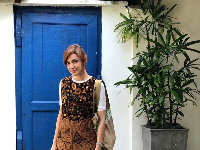 Najwa Shihab dan tiga saudara perempuannya Najwa Shihab dan tiga saudara perempuannya