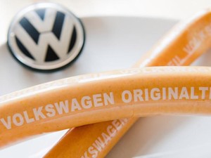 Bukan Mobil, Produk Paling Laris Volkswagen Justru Sosis!