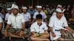 Perayaan Hari Raya Kuningan di Pesisir Jakarta
