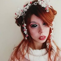 Namun tindakan ekstremnya itu berakhir fatal. Tinta tato mengiritasi matanya hingga mata bagian kanannya mengalami kebutaan. Sayangnya, saat ini dokter tidak optimis bisa menyembuhkan, ucap Aleksandra.  Foto: dok. Instagram