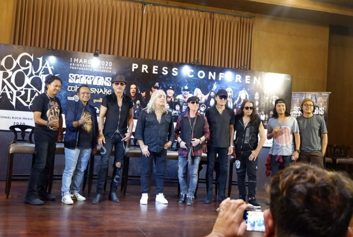 Scorpions saat jumpa pers JogjaROCKarta di Hotel Tentrem.