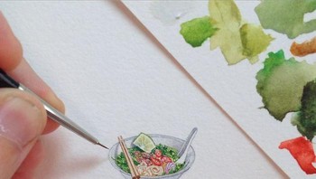  Lalu ia mulai melukis karya yang hanya berukuran satu inch. Foto: Brooke Rothshank