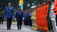Upacara HUT Dinas Penanggulangan Kebakaran dan Keselamatan (Gulkarmat) ke-101 Provinsi DKI Jakarta itu digelar di Kantor Dinas Gulkarmat, Jakarta Pusat.
