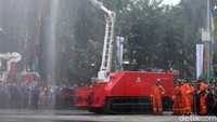 Diketahui, robot Dok-ing MVF-U3 memilik 9 kamera video dan 1 kamera suhu. Selain itu, robot ini juga memiliki alat capit di bagian depan yang bisa berputar.