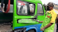 Berdasarkan data, saat ini ada 1.270 angkot yang beroperasi di kawasan tengah Kota Bogor yang usianya diatas 20 tahun. Tahun ini, rencananya sebanyak 635 angkot akan dimusnahkan secara bertahap.