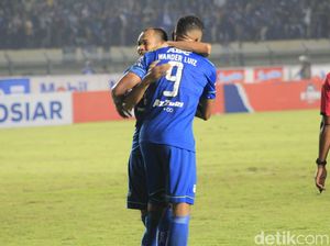 Persib Bandung Vs PSS: Maung Bandung Terkam Super Elang Jawa