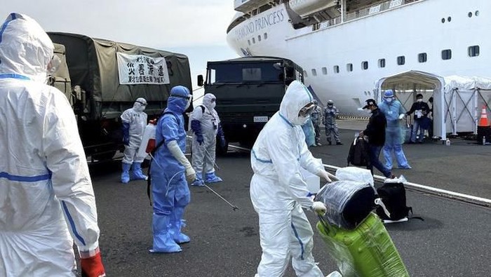 WNI ABK Diamond Princess yang dikarantina di Jepang terkait corona dievakuasi. Mereka akan dipulangkan ke tanah air dan diobservasi di Pulau Sebaru Kecil.