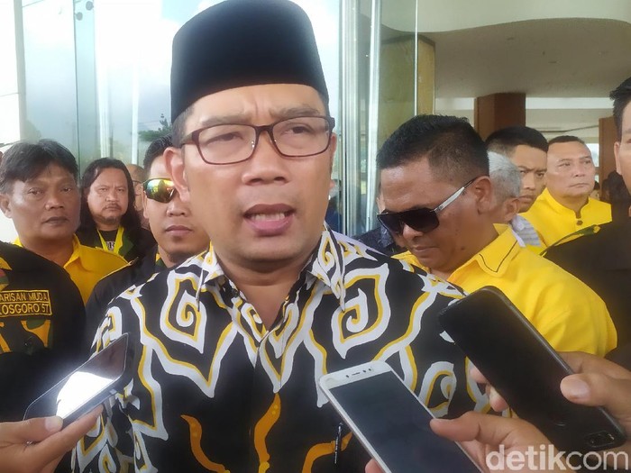 Gubernur Jabar Ridwan Kamil