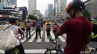 Aksi penggalangan dukungan terhadap KPAI tersebut guna mengajak masyarakat tidak melakukan pelemaha psikologis terhadap KPAI serta mendorong KPAI agar tetap semangat menjalankan tugas utamanya ditengah polemik yang ada.
