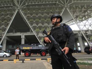 Ketatnya Pengamanan Saat WNI ABK Diamond Princess Tiba di Bandara Kertajati