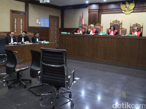 Buron Kasus Korupsi Rp 37 Triliun Dituntut 18 Tahun Bui dan Denda Rp 1 M