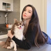 Harisu merupakan transgender idol pertama di Korea Selatan. Tak hanya membuat gempar Korea, namun juga Asia. Karena kecantikannya, Harisu pun menjadi model ternama di Korea. Jadi bintang iklan kosmetik hingga video klip pernah dilakoninya. Foto: Dok. Instagram