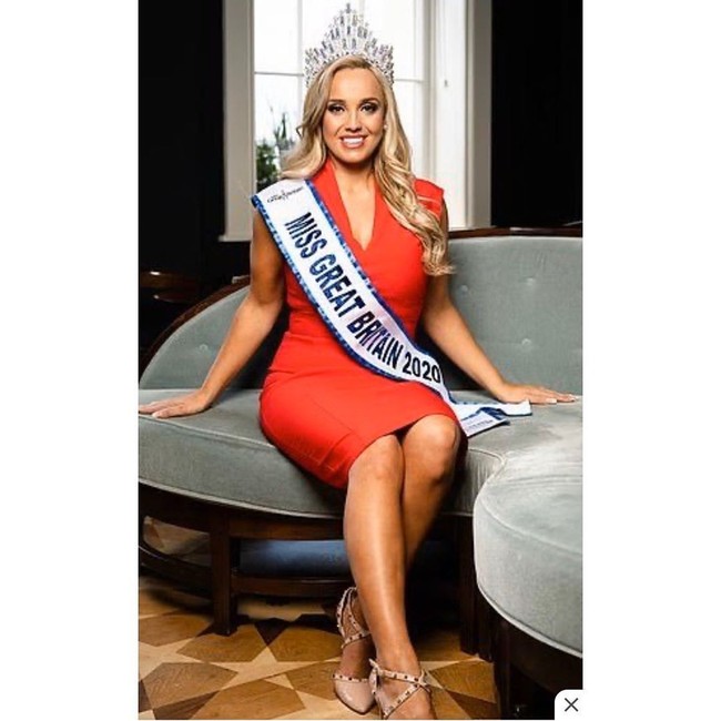 Saya masih kaget saat menang, saya sangat senang bahkan tidak bisa mengungkapkannya. Saya benar-benar tidak percaya, ungkap Jen Atkin seperti dilansir Daily Star Foto: Instagram @jenatkinuk