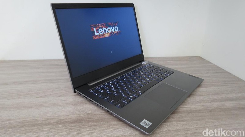 Lenovo ThinkBook 14 Berbagai Sisi