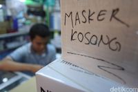 Menimbun Masker & Kelakuan Negatif Lainnya yang Bisa Perburuk Wabah COVID-19