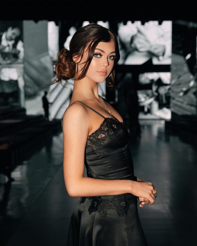 Loren Gray jadi perbincangan karena penampilannya di video klip terbaru Taylor Swift, The Man. Salah satu adegan di mana ia rolling eyes dianggap ikonik. Kehadiran singkatnya pun dipuji banyak netizen. Foto: Instagram @loren