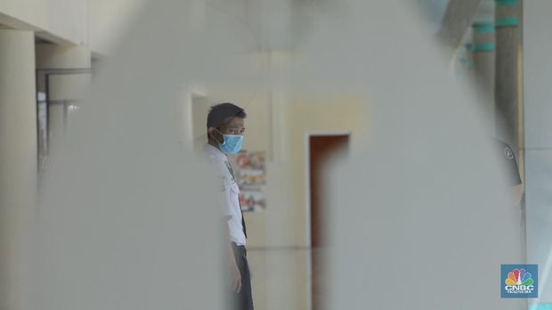 Suasana RSPI Sulianti Saroso Saat Kabar Adanya Pasien Positif Corona. (CNBC Indonesia/Andrean Kristianto)