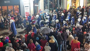 Kamera 13MP Periscope Telephoto dengan 10x Hybrid Zoom, ini hasilnya. Oke kan! (Fitraya Ramadhanny/detikcom)