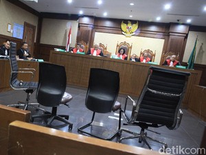 Saat Hakim Adili Kursi Kosong Pengganti Buron Kasus Korupsi Rp 37 Triliun