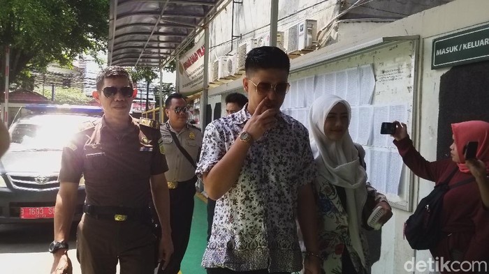 trio ikan asin