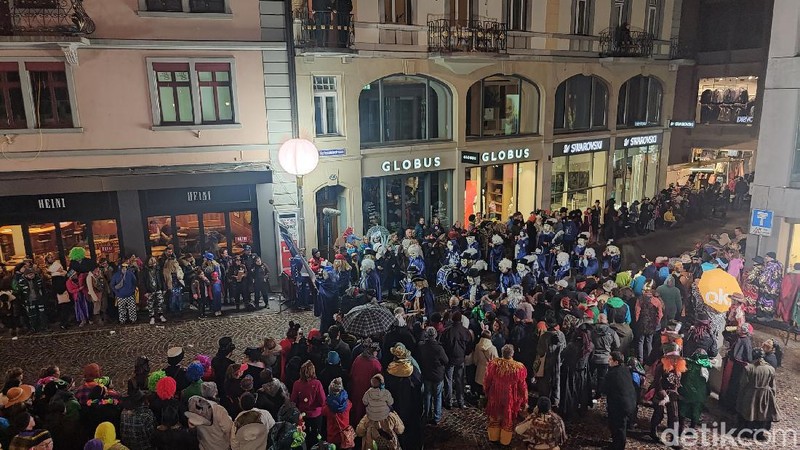 Hasil Foto Oppo Find X2 Pro di Italia-Swiss