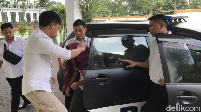 Pelaku yang ancam Syifa Hadju (Hanif/detikcom)