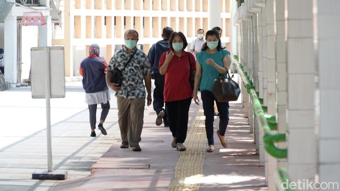 Pemerintah Tanggung Biaya Perawatan Pasien Corona Menteri Kesehatan Terawan Agus Putranto mengatakan pemerintah yang akan menanggung biaya perawatan terkait virus corona.