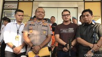 HA pun dijerat dengan pasal berlapis atas tindakannya tersebut.