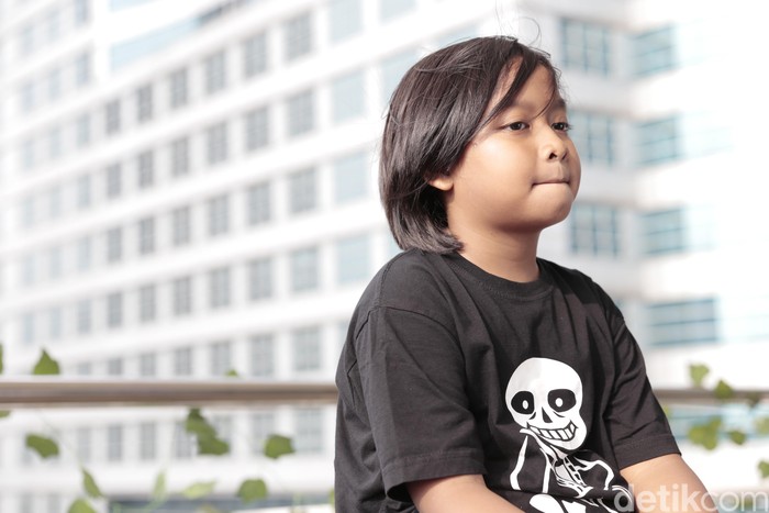 Angan DaHooman, putra Cholil ERK saat berkunjung ke kantor detikcom.