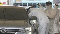 Strategi ini dianggap membuahkan hasil signifikan. Meski jadi salah satu negara dengan jumlah penderita corona sangat tinggi, tingkat kematian akibat corona di Korea Selatan jadi yang paling rendah (AP Photo)
