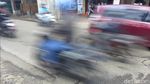 Waspada, Jalan Bintara Jaya Bekasi Rusak Parah