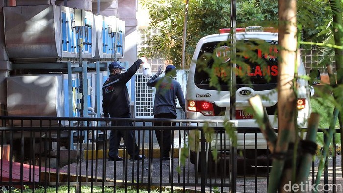 Ada 13 Kasus Baru, Pasien Positif Corona di Indonesia Naik Jadi 19 Orang