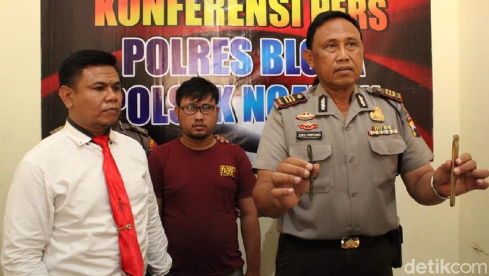 Seorang pria warga Blora menipu pacarnya dengan modus mengaku sebagai polisi berpangkat kombes, Senin (2/3/2020).