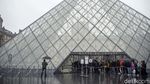 Gegara Corona, Museum Louvre Paris Ditutup Sementara